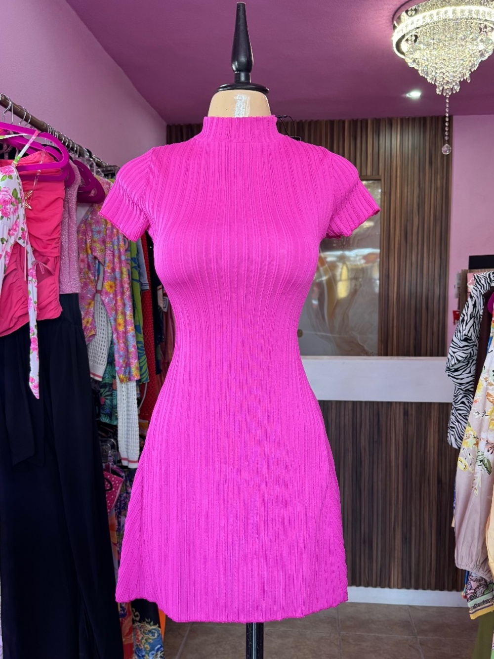 Cute pink casual dress 🌸